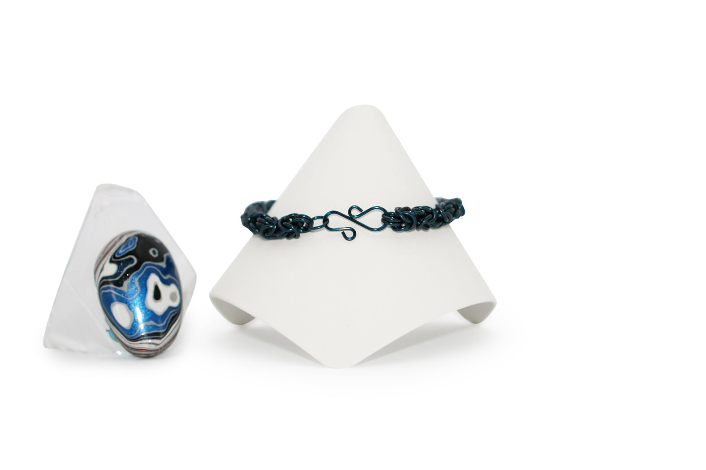 Dark Blue Byzantine 8" Bracelet