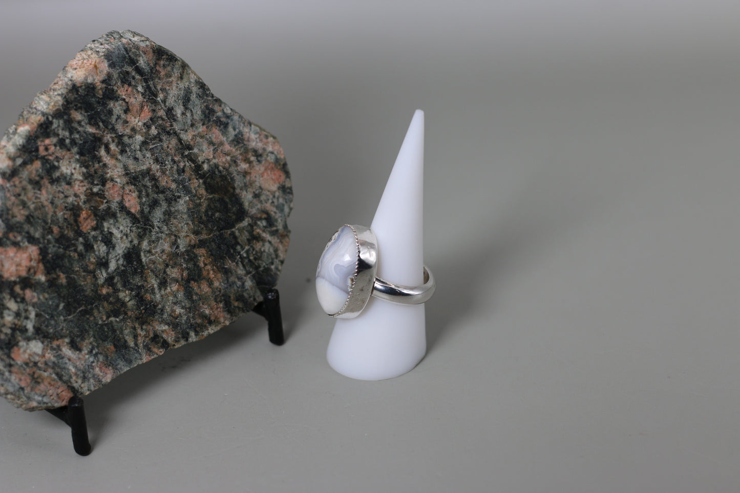 West TX Agate Size 8 Ring
