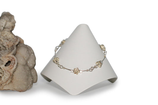 Floating Flowers 8 1/2" Bracelet