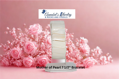 Mother of Pearl 7 1/2" Bracelet