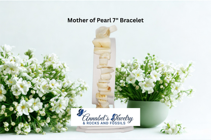 Mother of Pearl 7" Bracelet
